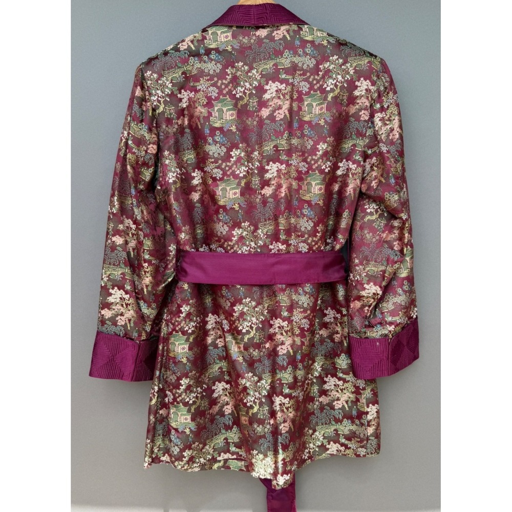 Vintage Ying Tai Co Smoking Jacket Purple Silk Brocade Village Scenes 46 B 1940s - Picture 16 of 16